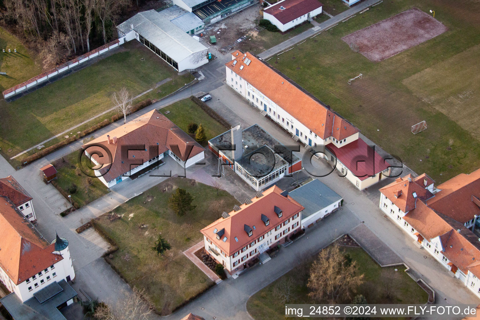 Stift, Jakob-Reeb-Schule‎ Jugendwerk St. Josef‎ à Landau in der Pfalz dans le département Rhénanie-Palatinat, Allemagne depuis l'avion