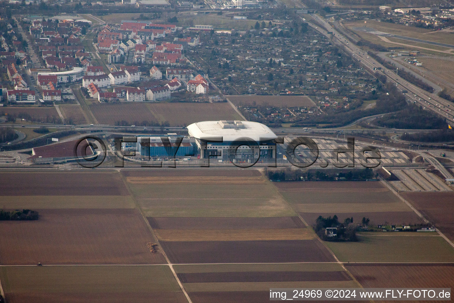 Photographie aérienne de Arène SAP à le quartier Hochstätt in Mannheim dans le département Bade-Wurtemberg, Allemagne