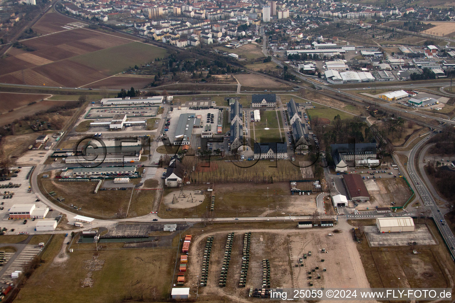 Photographie aérienne de Caserne américaine à Schwetzingen dans le département Bade-Wurtemberg, Allemagne