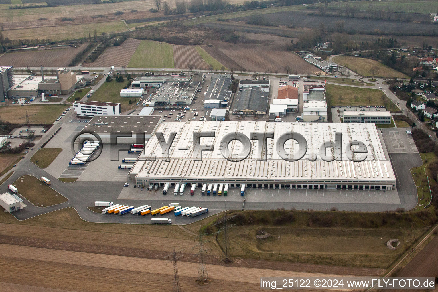 Photographie aérienne de Complexe immobilier et terrain du centre logistique Aldi Süd à Ketsch dans le département Bade-Wurtemberg, Allemagne