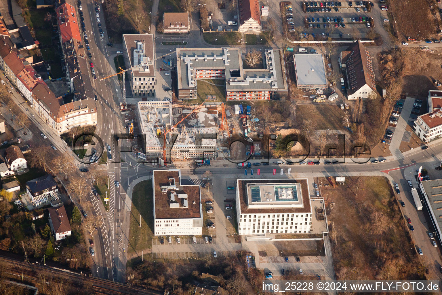 Vue aérienne de Seckenheimer Landstr. à le quartier Neuostheim in Mannheim dans le département Bade-Wurtemberg, Allemagne