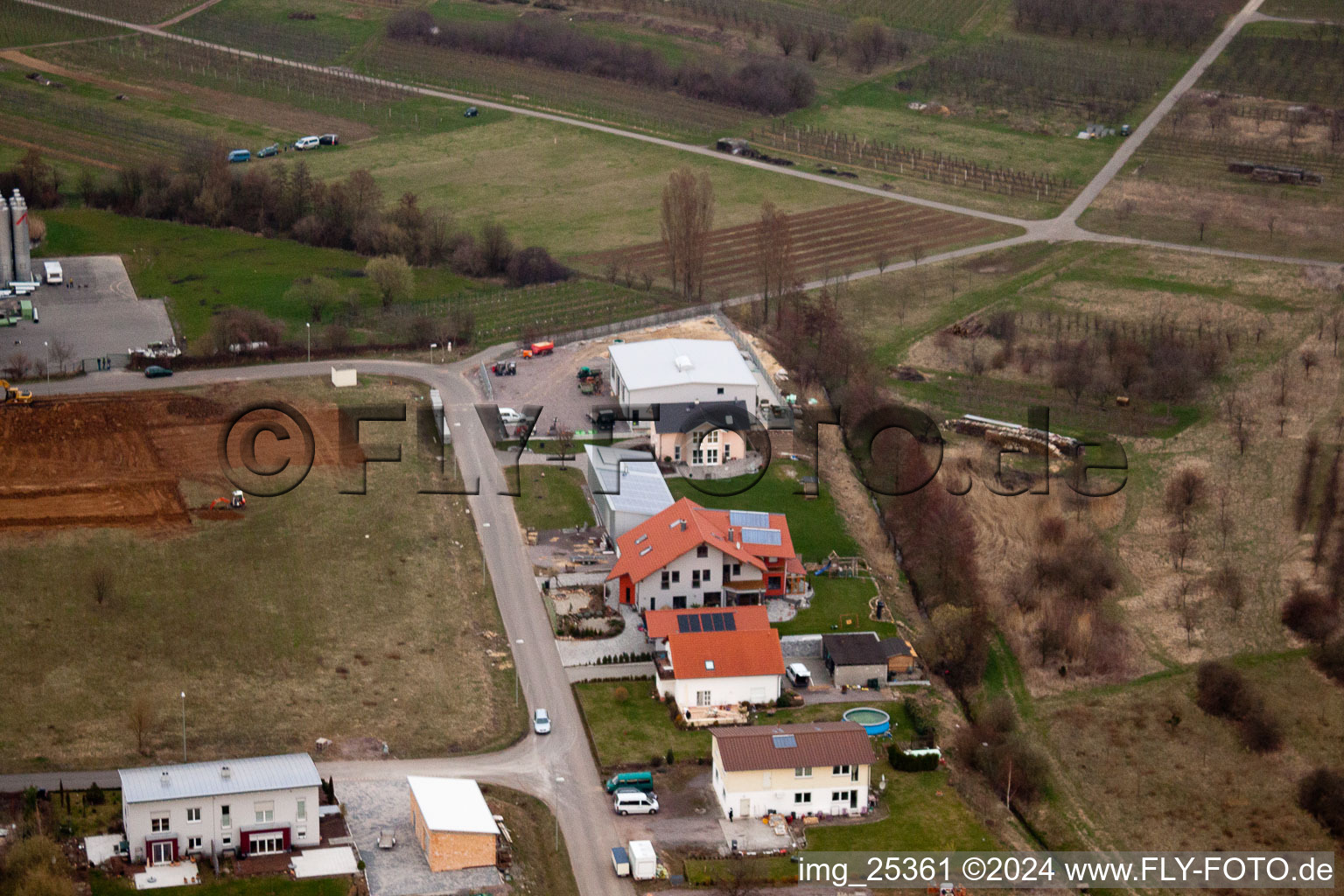 Vue d'oiseau de À l'Ahlmühle, Deutsches Weintor eG à Ilbesheim bei Landau in der Pfalz dans le département Rhénanie-Palatinat, Allemagne