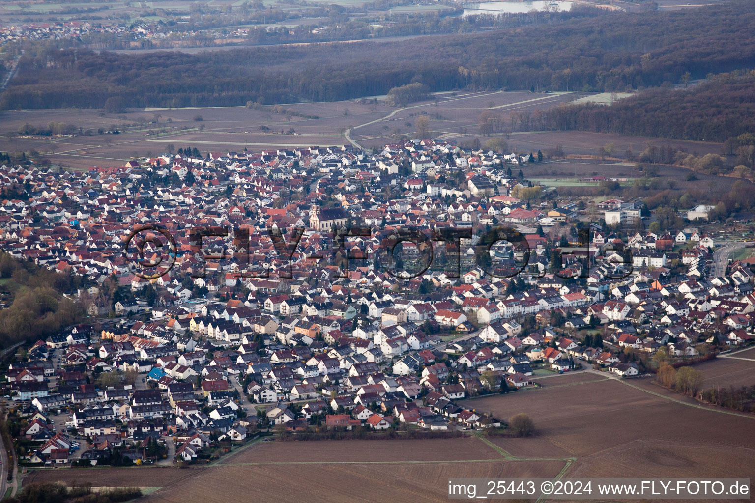 Quartier Maximiliansau in Wörth am Rhein dans le département Rhénanie-Palatinat, Allemagne vue du ciel