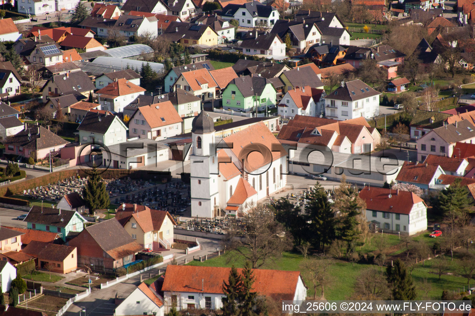 Vue aérienne de Mothern dans le département Bas Rhin, France