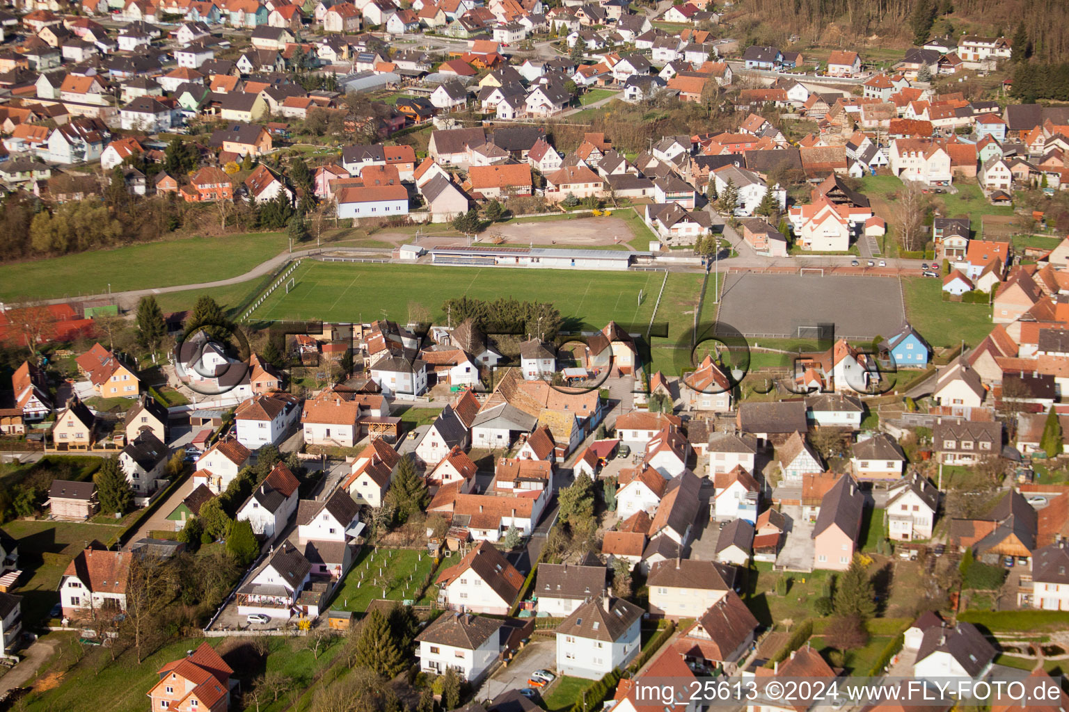 Vue d'oiseau de Mothern dans le département Bas Rhin, France