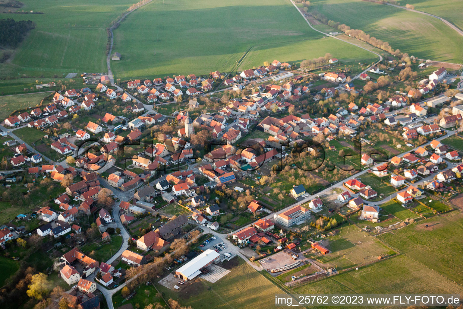 Holzhausen dans le département Thuringe, Allemagne vue d'en haut