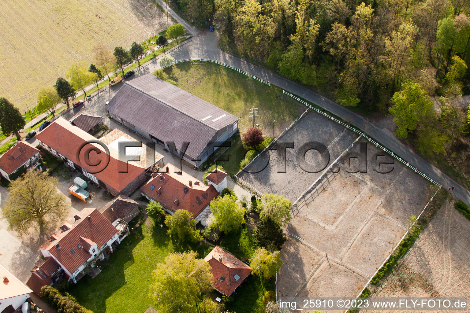Image drone de Rittnerthof à le quartier Durlach in Karlsruhe dans le département Bade-Wurtemberg, Allemagne