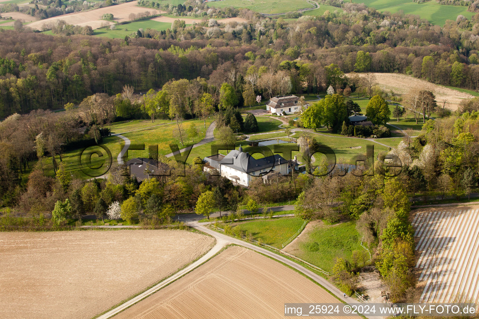 Ancienne villa de forgeron à le quartier Durlach in Karlsruhe dans le département Bade-Wurtemberg, Allemagne hors des airs