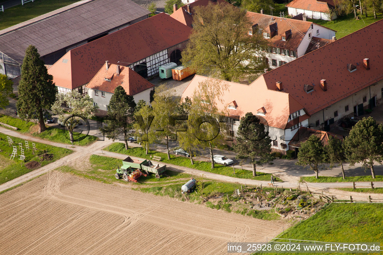 Rittnerthof à le quartier Durlach in Karlsruhe dans le département Bade-Wurtemberg, Allemagne d'en haut