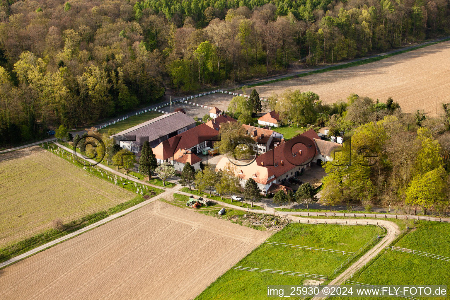 Rittnerthof à le quartier Durlach in Karlsruhe dans le département Bade-Wurtemberg, Allemagne vue d'en haut