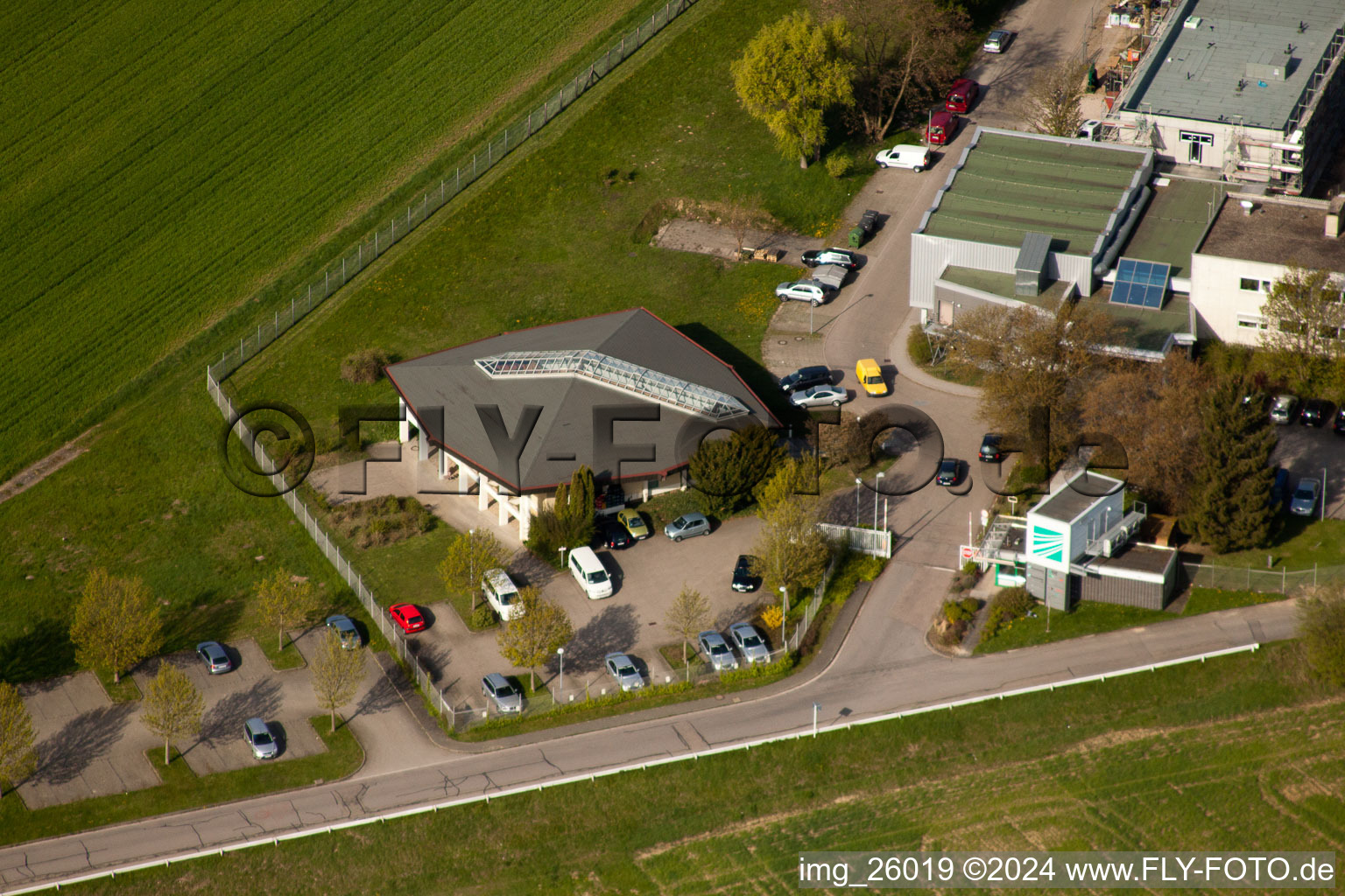 Institut Fraunhofer de technologie chimique (TIC) à le quartier Berghausen in Pfinztal dans le département Bade-Wurtemberg, Allemagne vue d'en haut