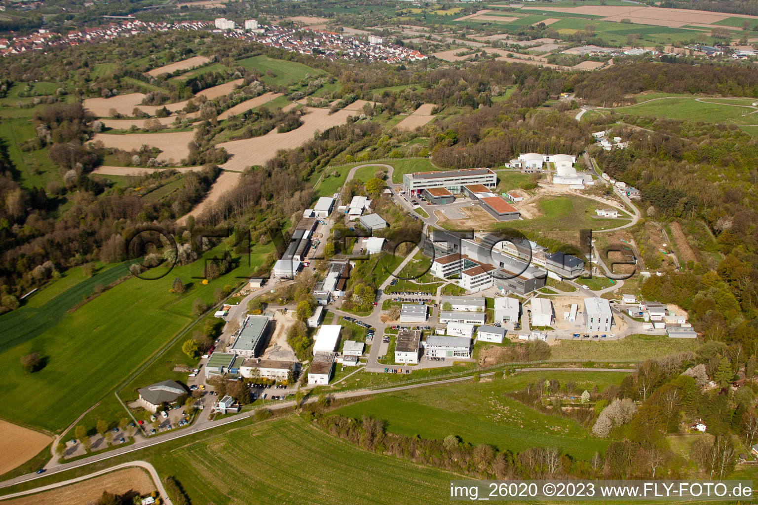 Institut Fraunhofer de technologie chimique (TIC) à le quartier Berghausen in Pfinztal dans le département Bade-Wurtemberg, Allemagne depuis l'avion
