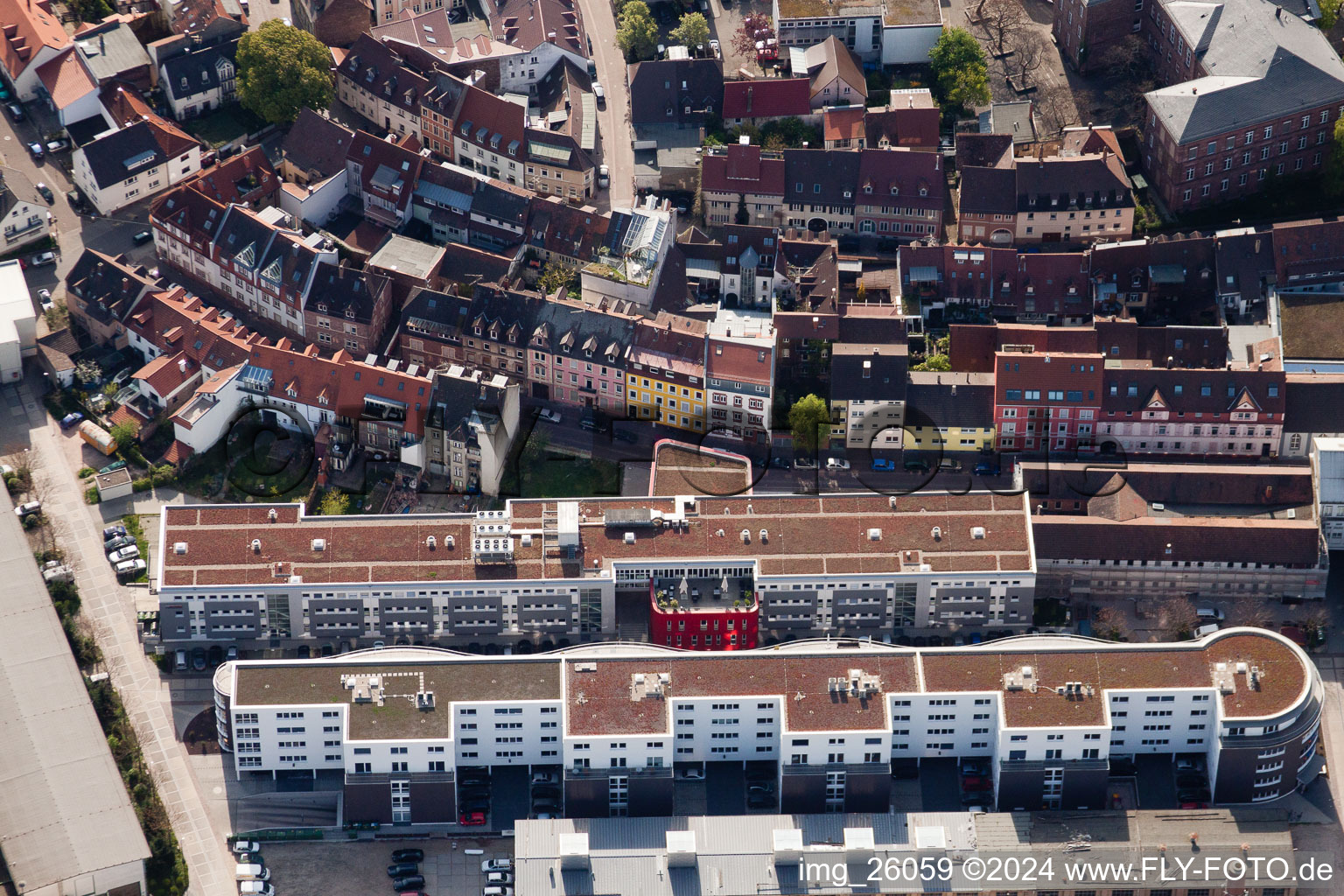 Photographie aérienne de Zone d'aménagement de la zone de conversion industrielle en fonderie à le quartier Durlach in Karlsruhe dans le département Bade-Wurtemberg, Allemagne