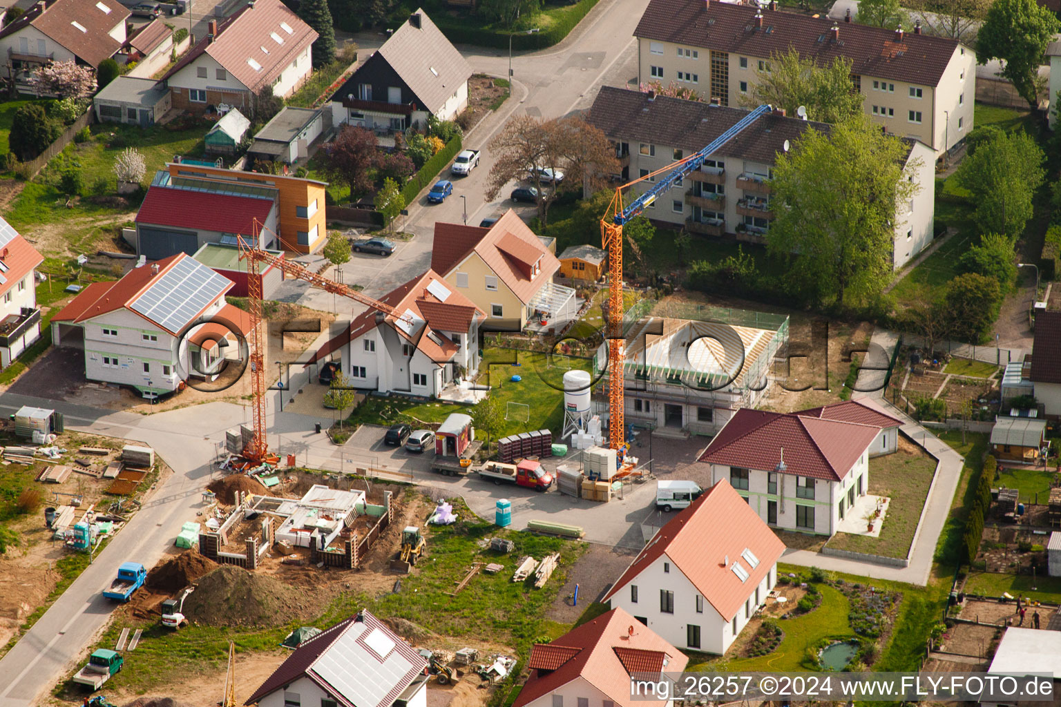 Enregistrement par drone de Chemin élevé à Kandel dans le département Rhénanie-Palatinat, Allemagne