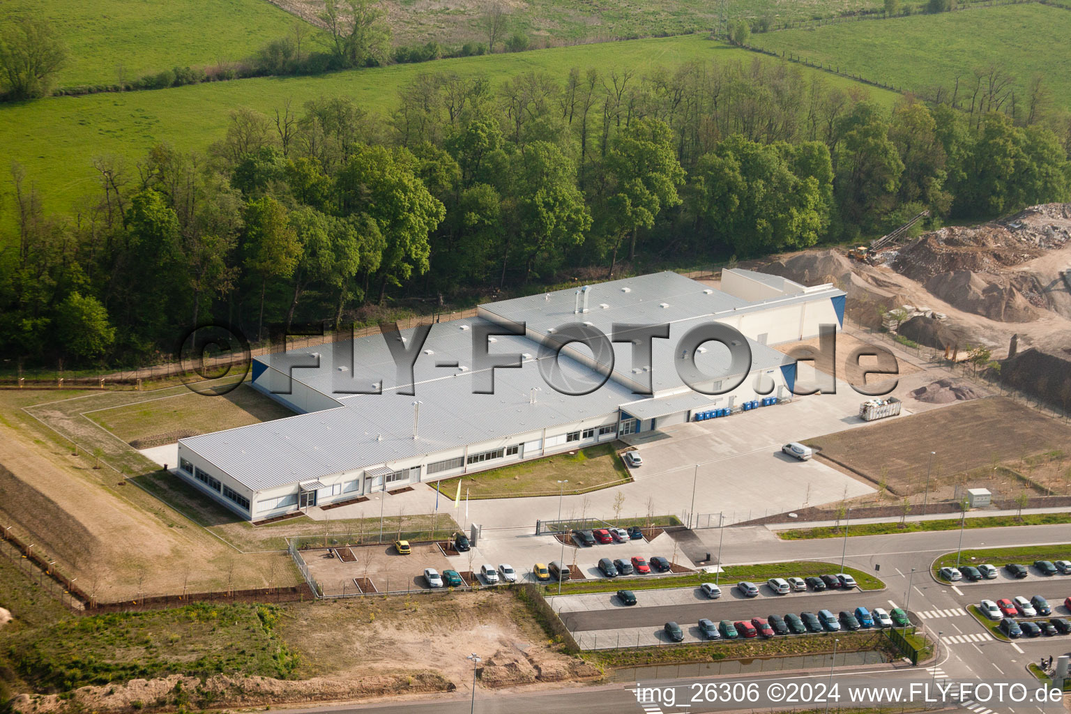 Enregistrement par drone de Zone industrielle Horst, Alfa Aesar à le quartier Minderslachen in Kandel dans le département Rhénanie-Palatinat, Allemagne