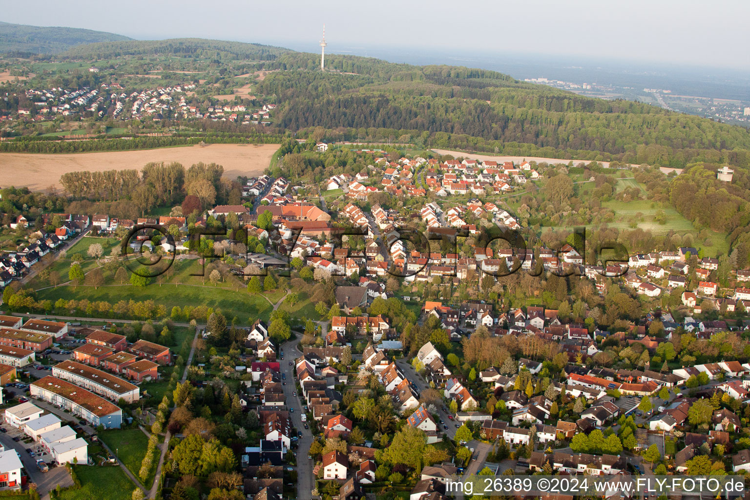 Quartier Hohenwettersbach in Karlsruhe dans le département Bade-Wurtemberg, Allemagne vue du ciel