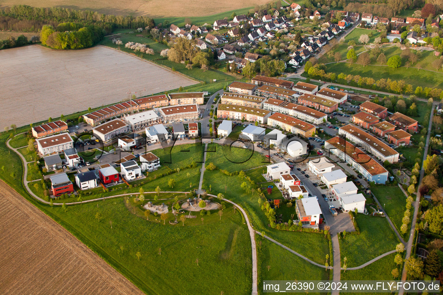 Photographie aérienne de Cinquante acres à le quartier Hohenwettersbach in Karlsruhe dans le département Bade-Wurtemberg, Allemagne