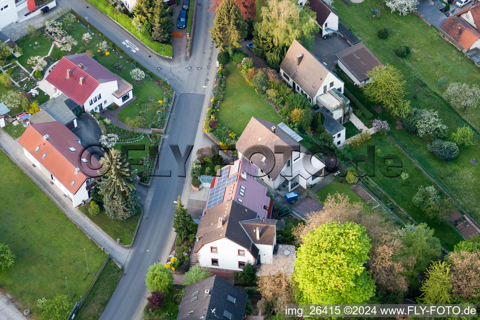 Image drone de Quartier Grünwettersbach in Karlsruhe dans le département Bade-Wurtemberg, Allemagne