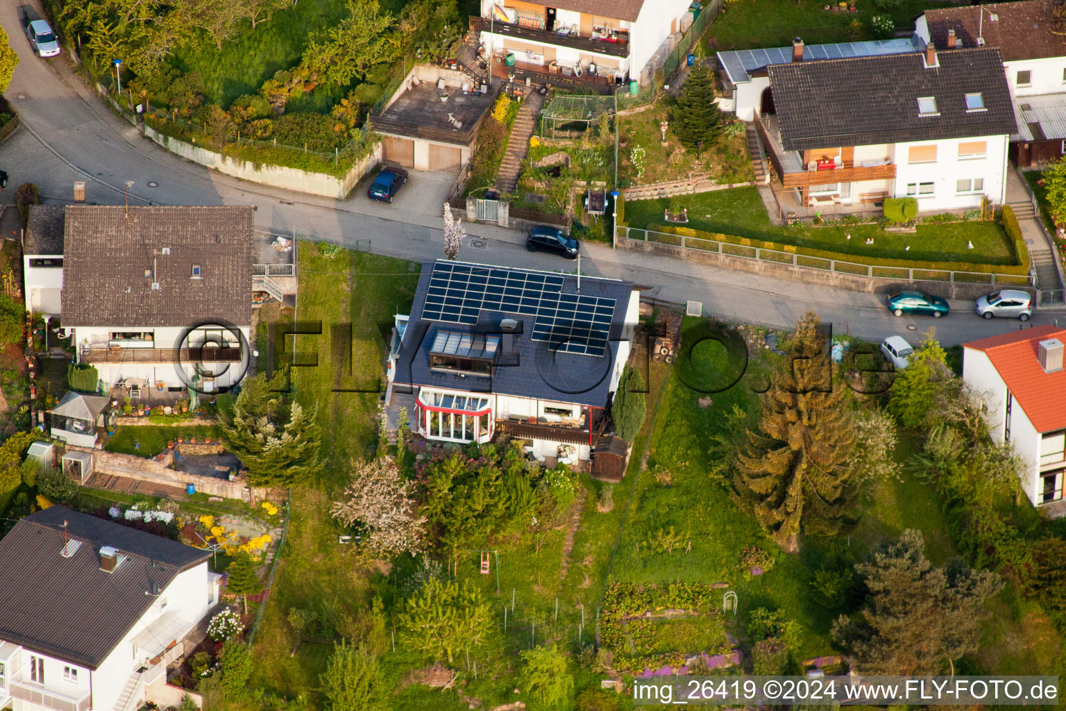 Quartier Grünwettersbach in Karlsruhe dans le département Bade-Wurtemberg, Allemagne d'un drone