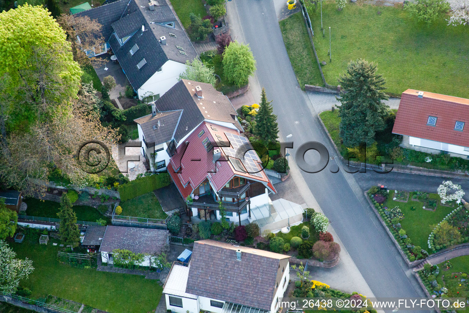 Image drone de Quartier Grünwettersbach in Karlsruhe dans le département Bade-Wurtemberg, Allemagne