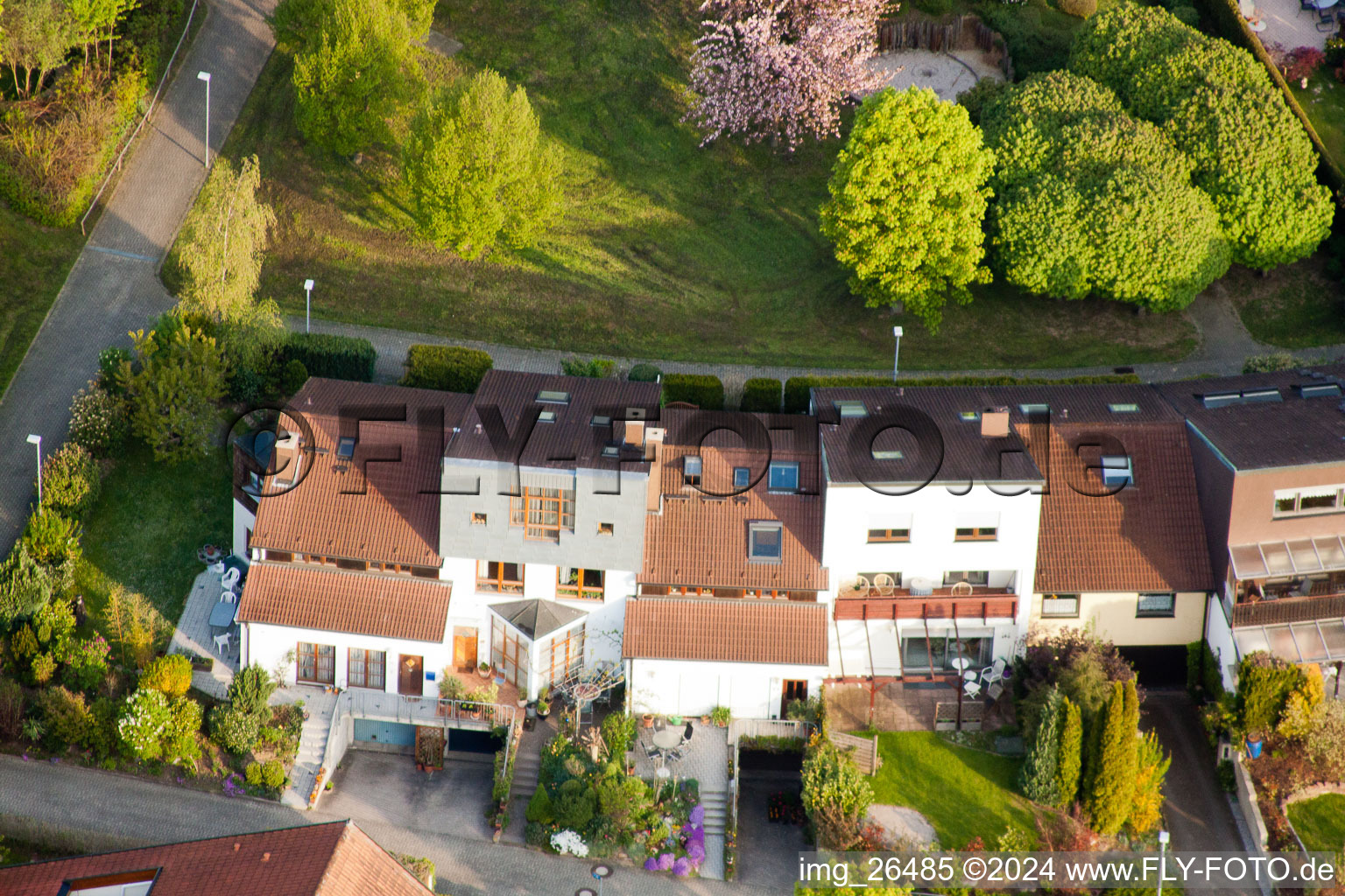 Enregistrement par drone de Quartier Stupferich in Karlsruhe dans le département Bade-Wurtemberg, Allemagne