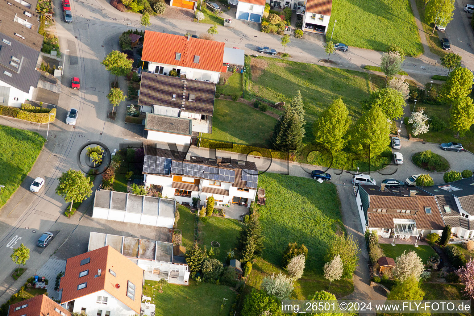 Enregistrement par drone de Quartier Stupferich in Karlsruhe dans le département Bade-Wurtemberg, Allemagne