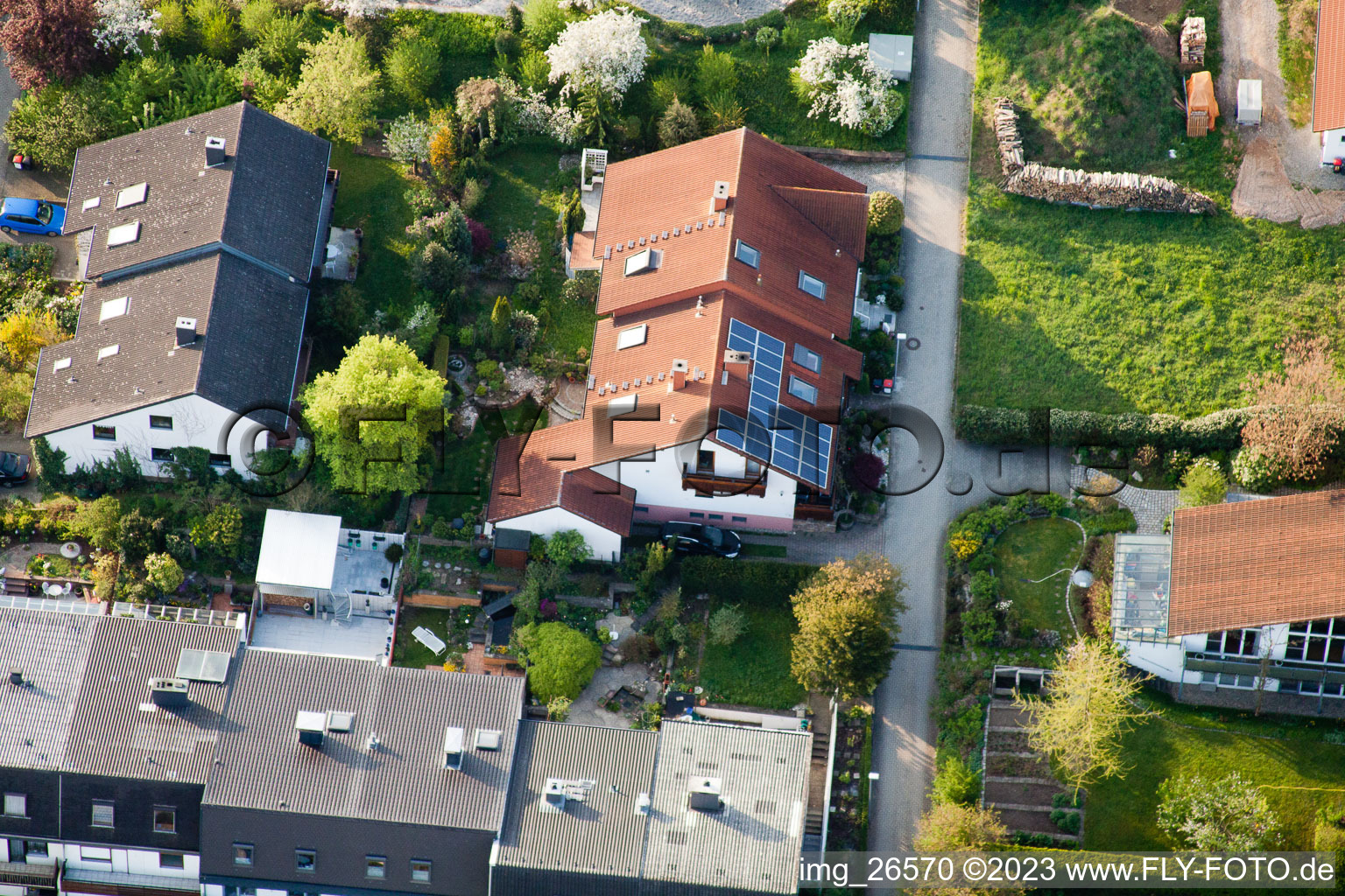 Quartier Stupferich in Karlsruhe dans le département Bade-Wurtemberg, Allemagne d'un drone