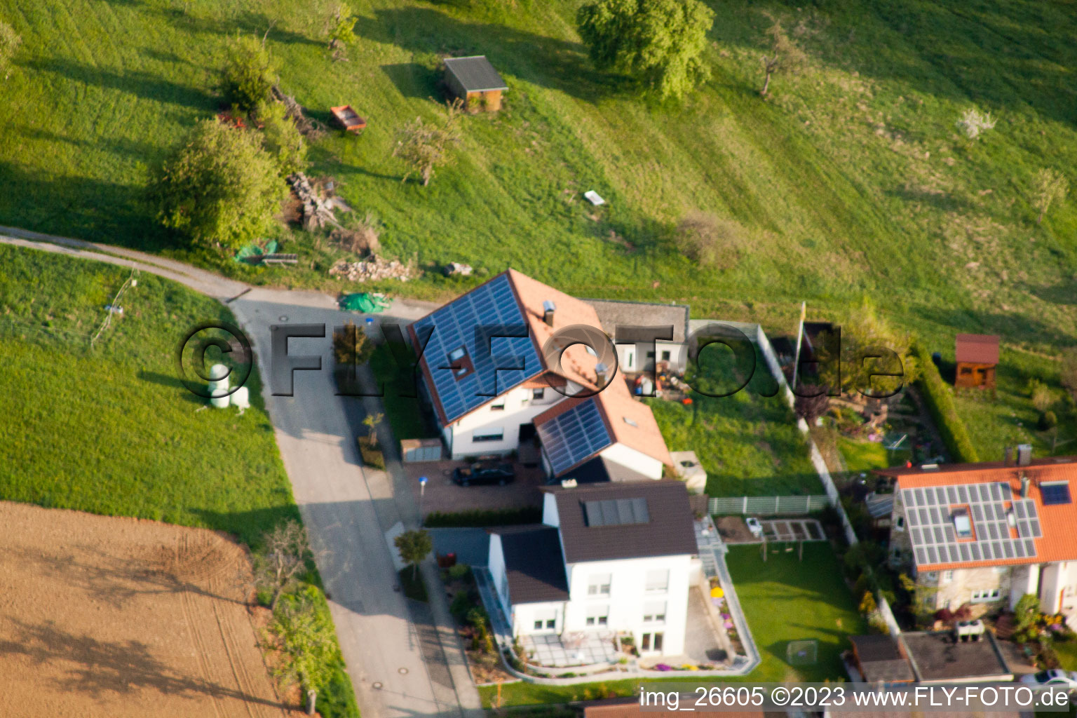 Quartier Stupferich in Karlsruhe dans le département Bade-Wurtemberg, Allemagne vu d'un drone
