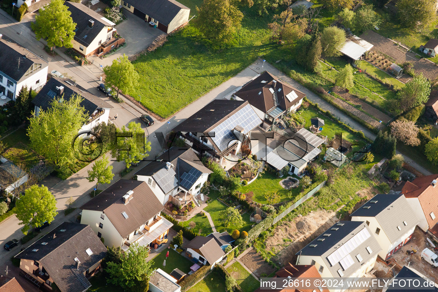 Quartier Stupferich in Karlsruhe dans le département Bade-Wurtemberg, Allemagne depuis l'avion