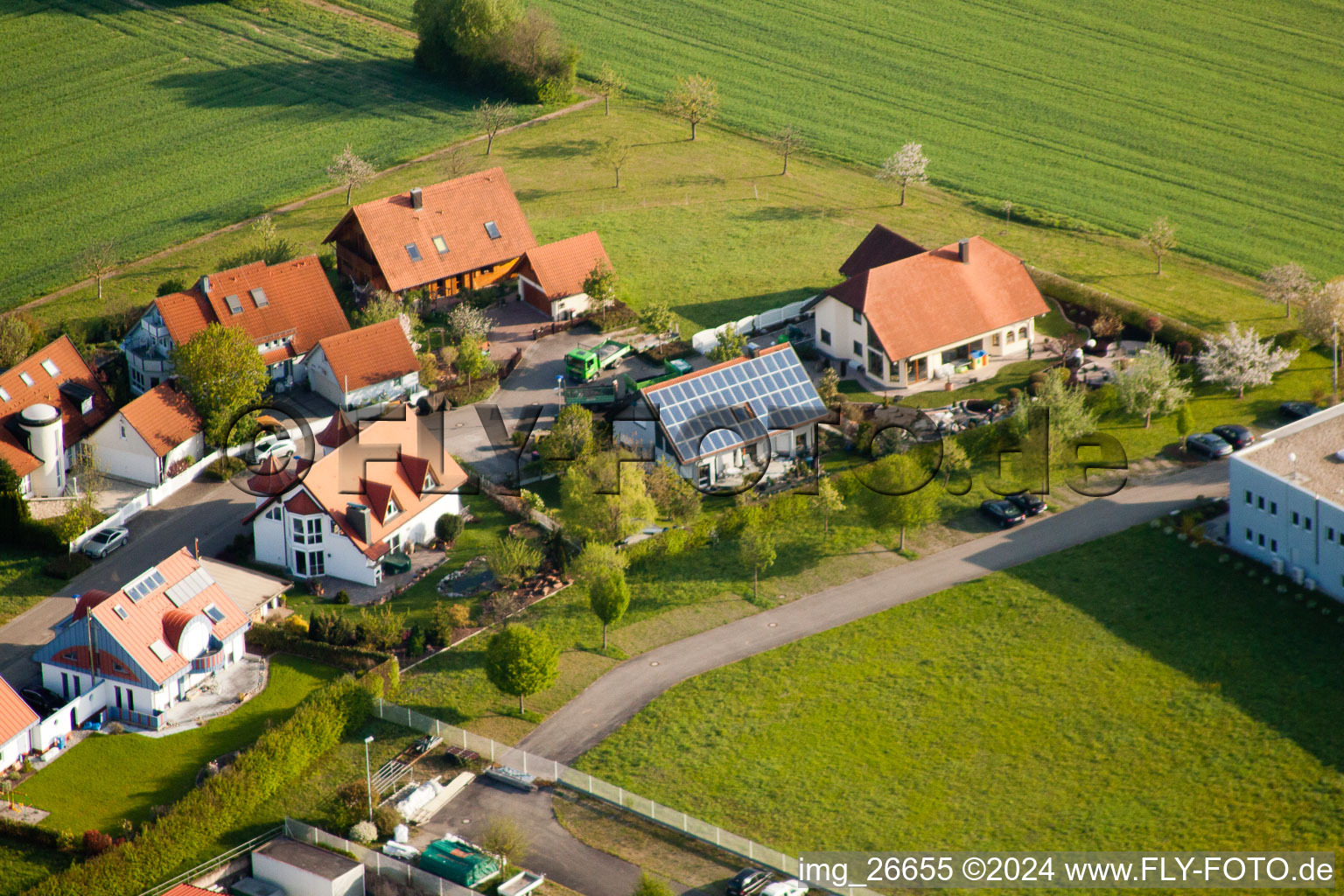 Enregistrement par drone de Quartier Stupferich in Karlsruhe dans le département Bade-Wurtemberg, Allemagne