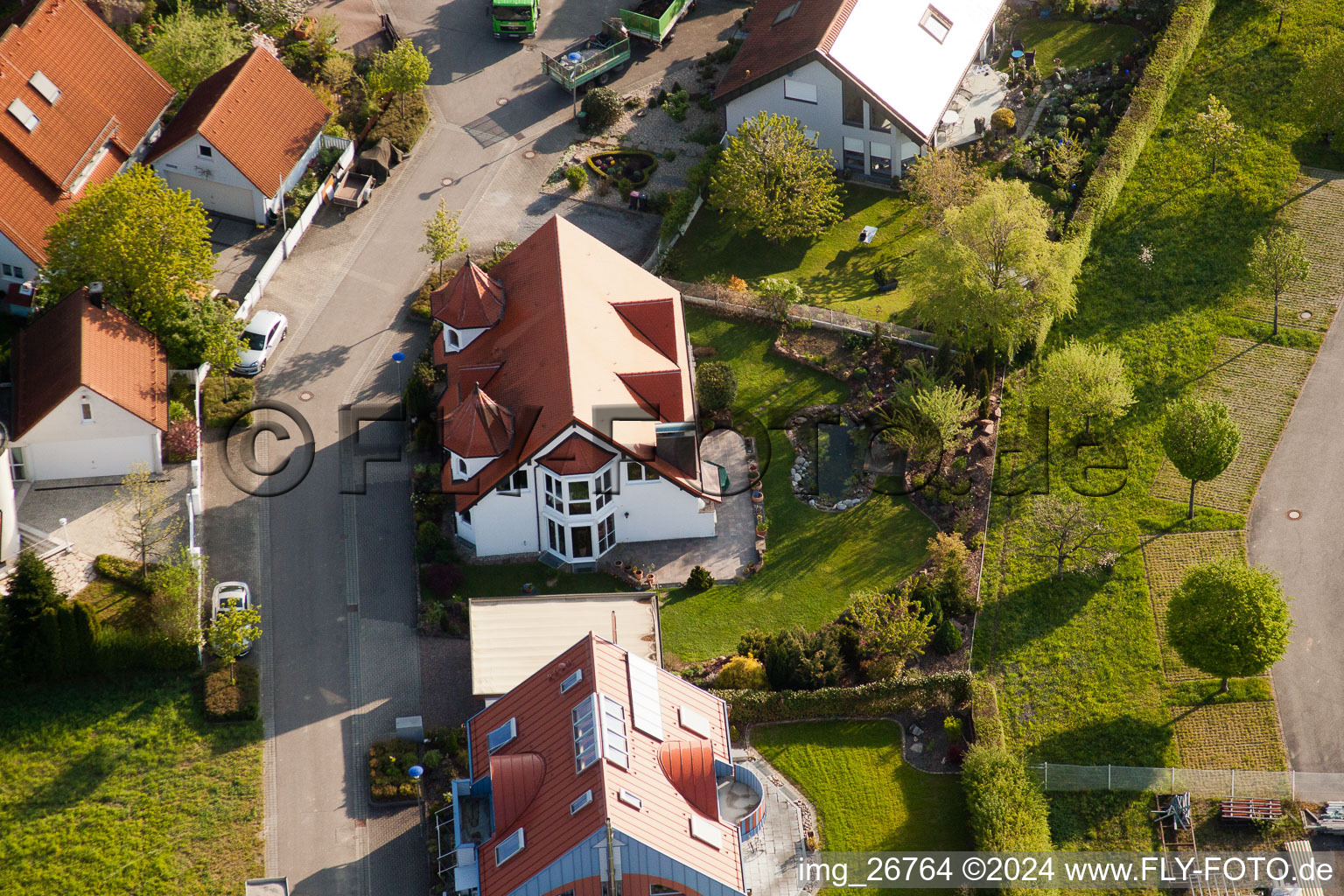 Quartier Stupferich in Karlsruhe dans le département Bade-Wurtemberg, Allemagne vu d'un drone