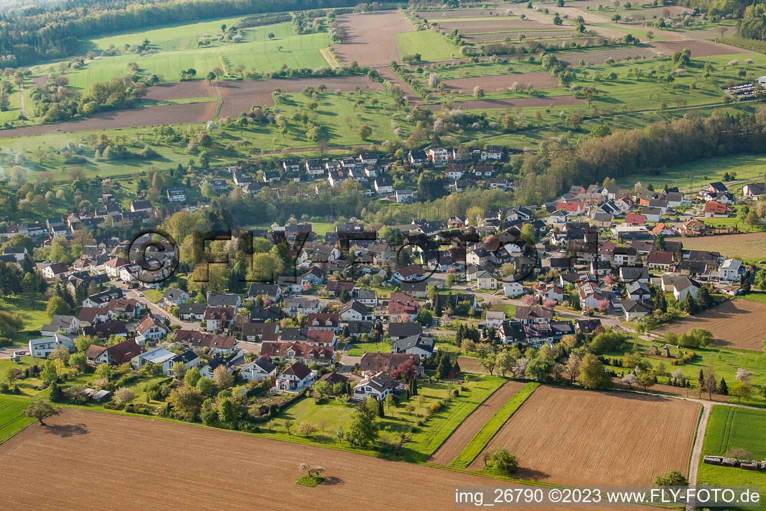 Vue aérienne de Quartier Kleinsteinbach in Pfinztal dans le département Bade-Wurtemberg, Allemagne