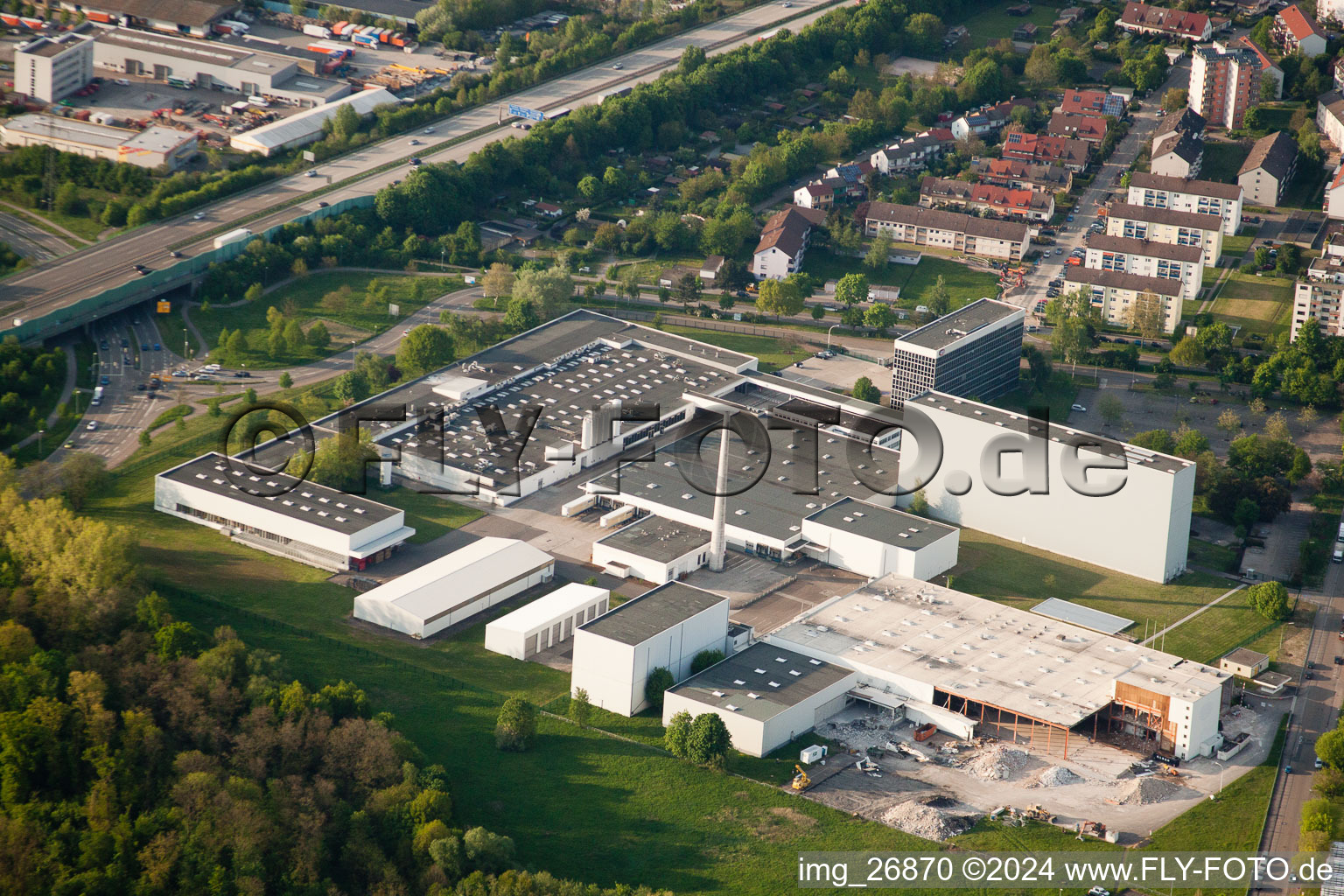 Vue aérienne de Systèmes Invora à Ettlingen dans le département Bade-Wurtemberg, Allemagne