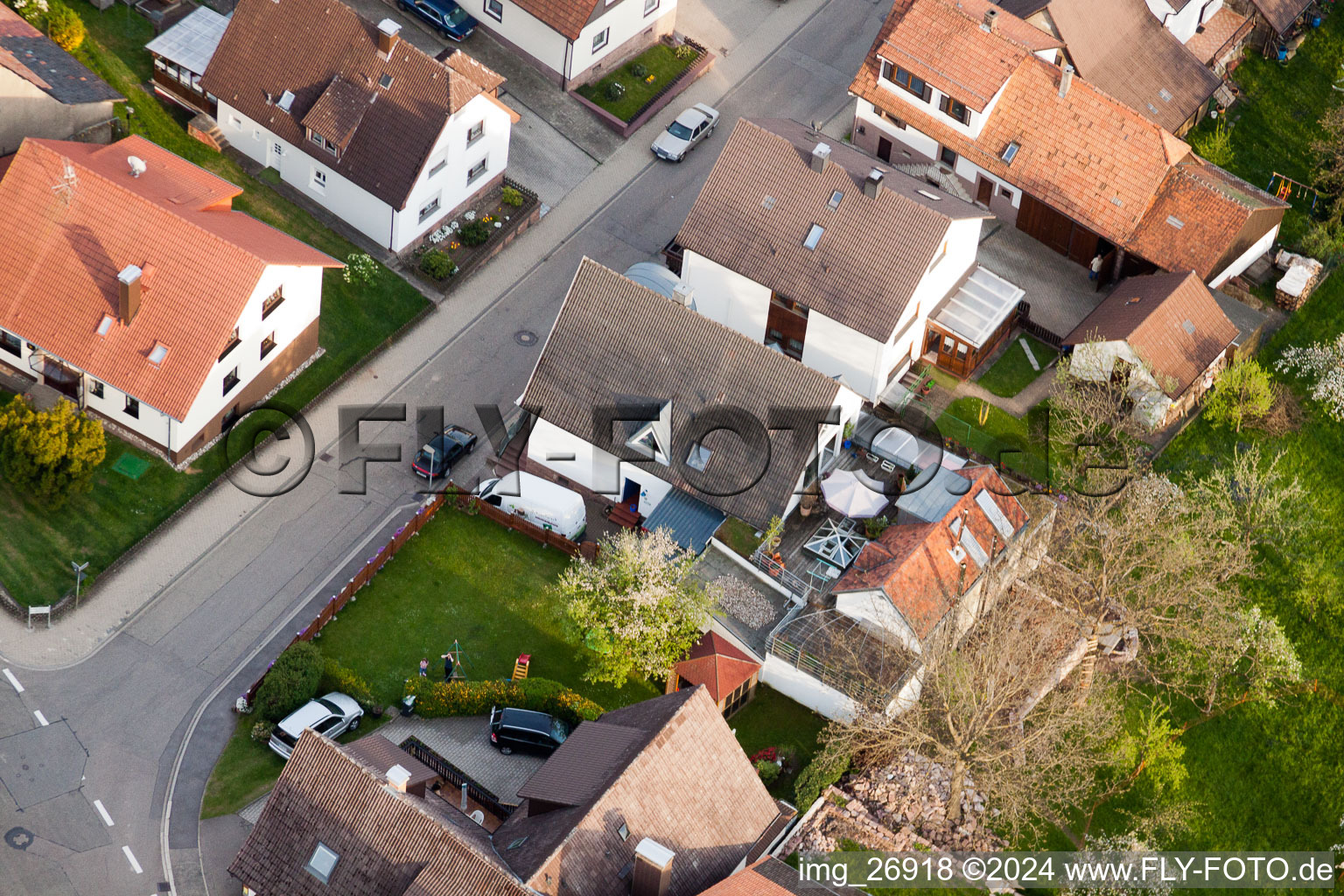 Vue d'oiseau de Quartier Völkersbach in Malsch dans le département Bade-Wurtemberg, Allemagne