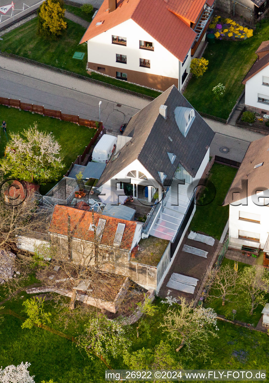 Quartier Völkersbach in Malsch dans le département Bade-Wurtemberg, Allemagne du point de vue du drone