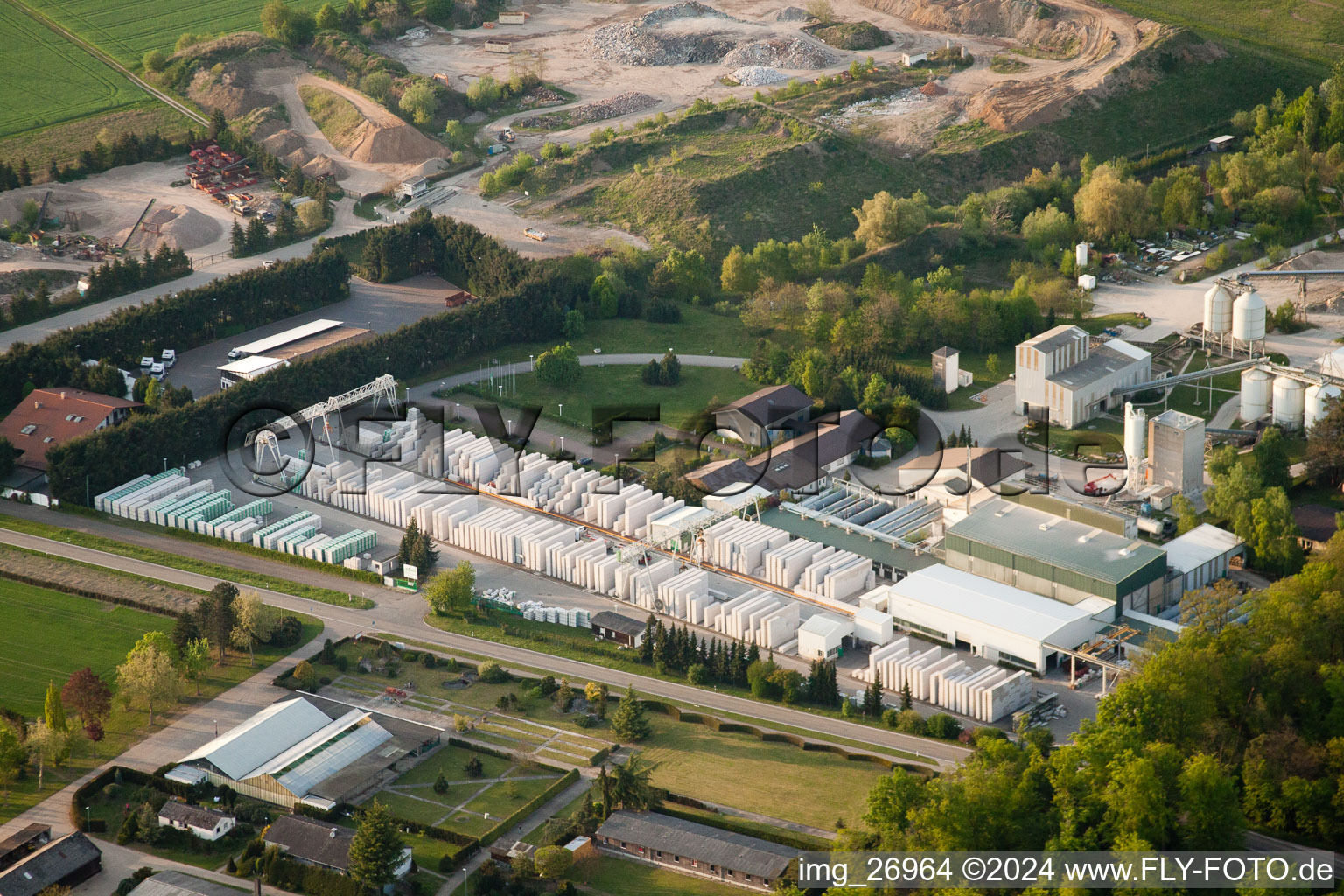 Vue aérienne de H+H Kalksandstein GmbH à Durmersheim dans le département Bade-Wurtemberg, Allemagne