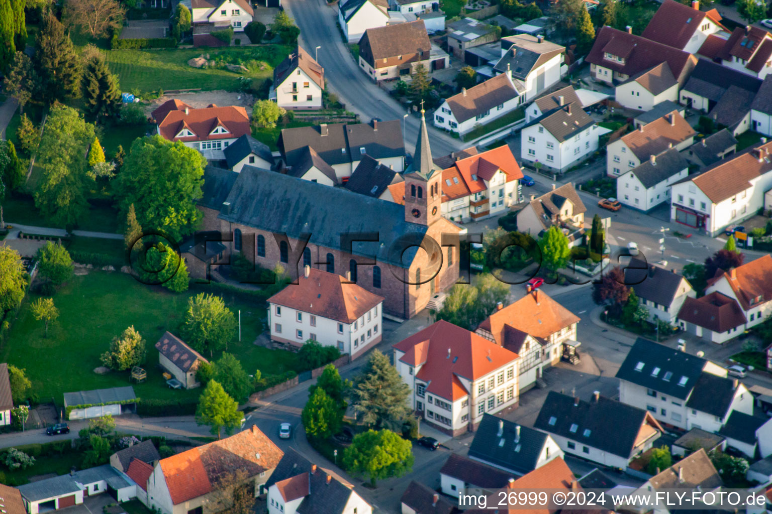 Quartier Neuburgweier à Au am Rhein dans le département Bade-Wurtemberg, Allemagne d'en haut