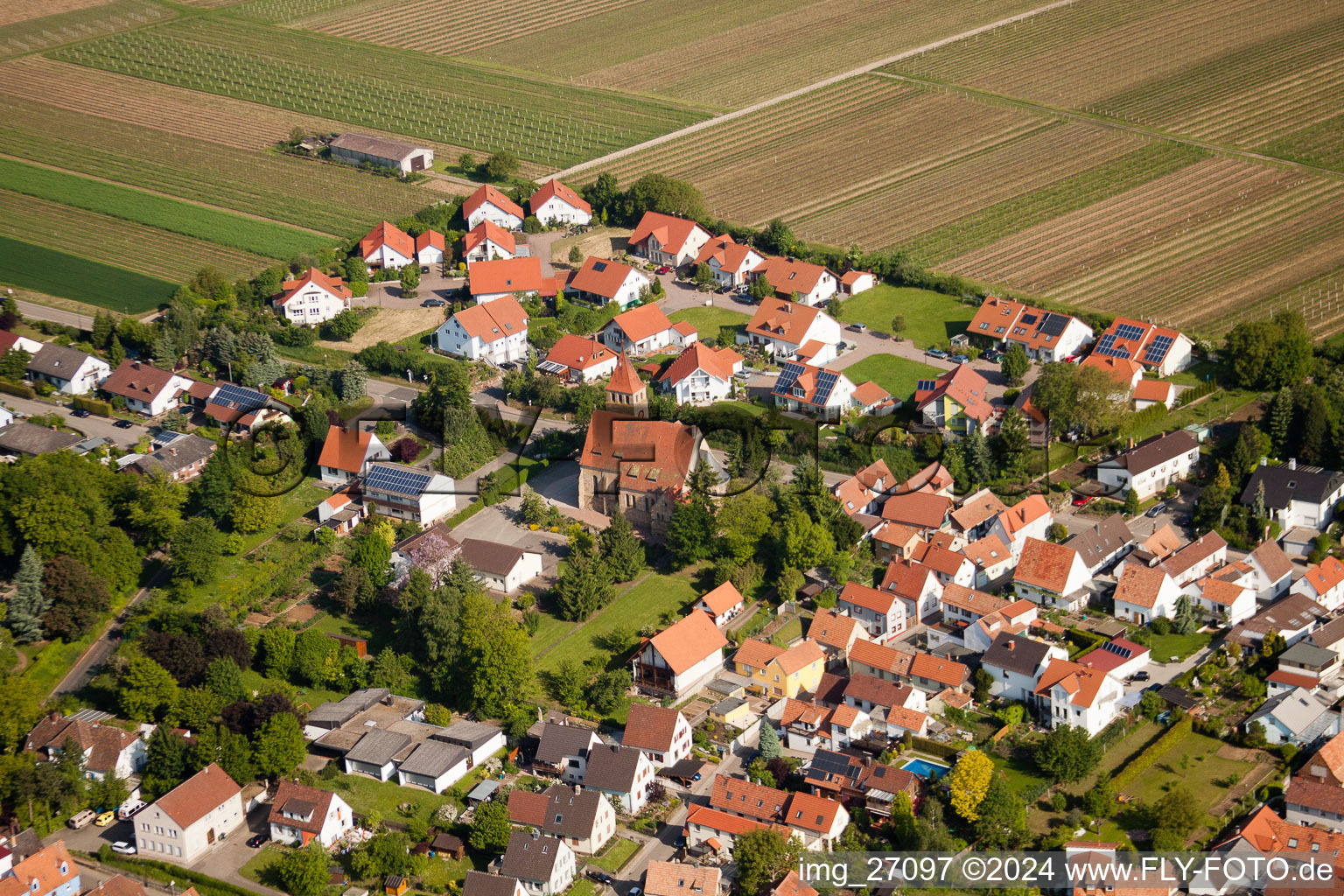 Insheim dans le département Rhénanie-Palatinat, Allemagne d'en haut