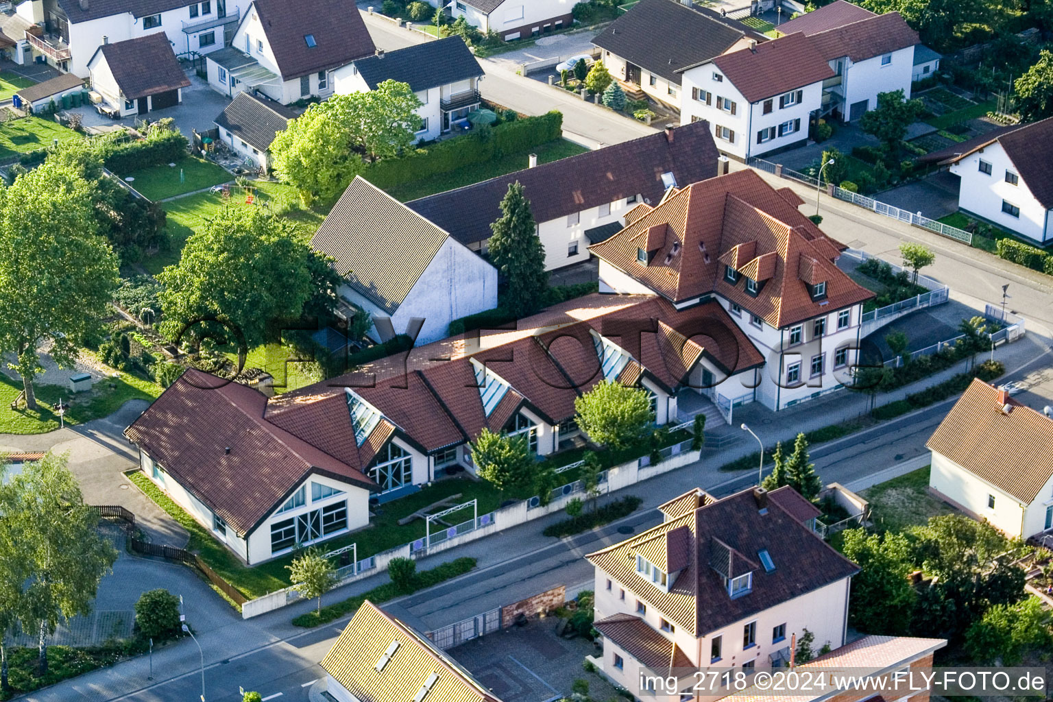 Quartier Schaidt in Wörth am Rhein dans le département Rhénanie-Palatinat, Allemagne vue du ciel