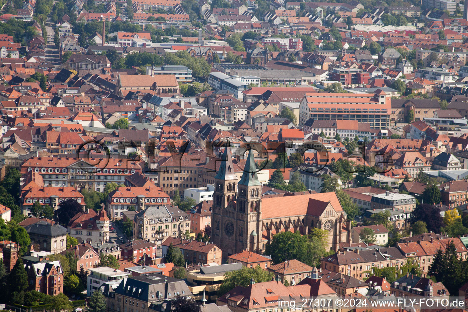 Vue aérienne de Landau in der Pfalz dans le département Rhénanie-Palatinat, Allemagne