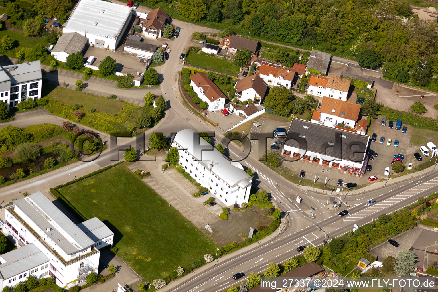 Quartier Queichheim in Landau in der Pfalz dans le département Rhénanie-Palatinat, Allemagne vu d'un drone