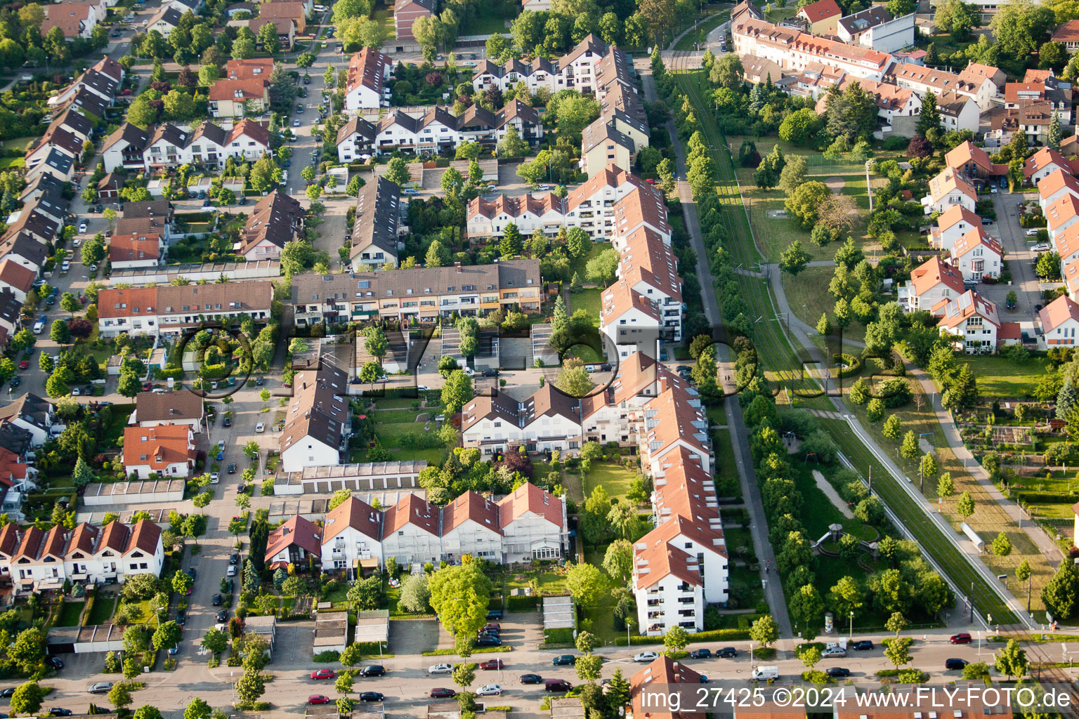 Aie à le quartier Durlach in Karlsruhe dans le département Bade-Wurtemberg, Allemagne hors des airs