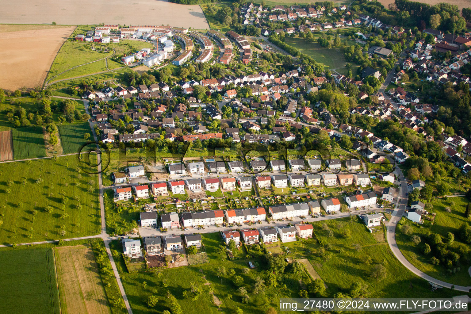 Image drone de Quartier Hohenwettersbach in Karlsruhe dans le département Bade-Wurtemberg, Allemagne