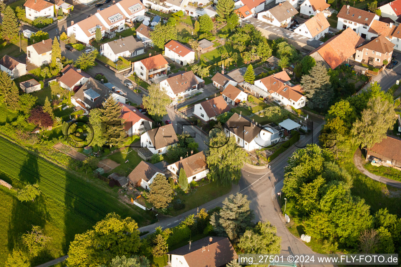 Vue aérienne de Stupferich, Gerberastraße 4 à le quartier Hohenwettersbach in Karlsruhe dans le département Bade-Wurtemberg, Allemagne