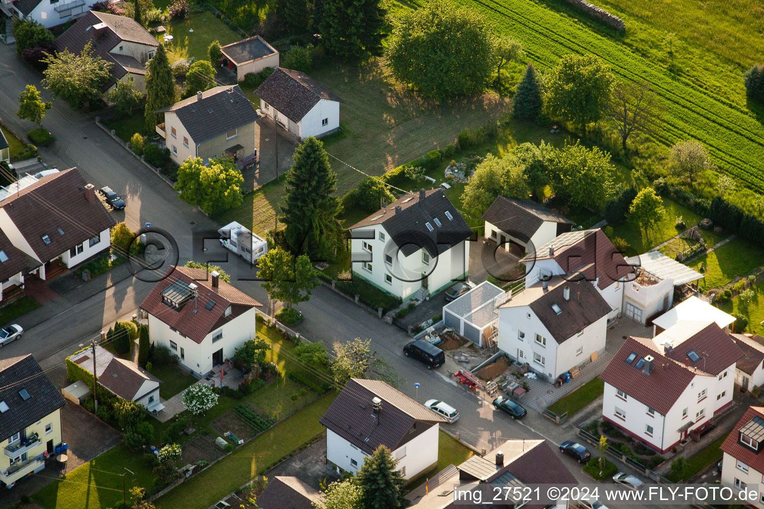 Vue d'oiseau de Quartier Stupferich in Karlsruhe dans le département Bade-Wurtemberg, Allemagne