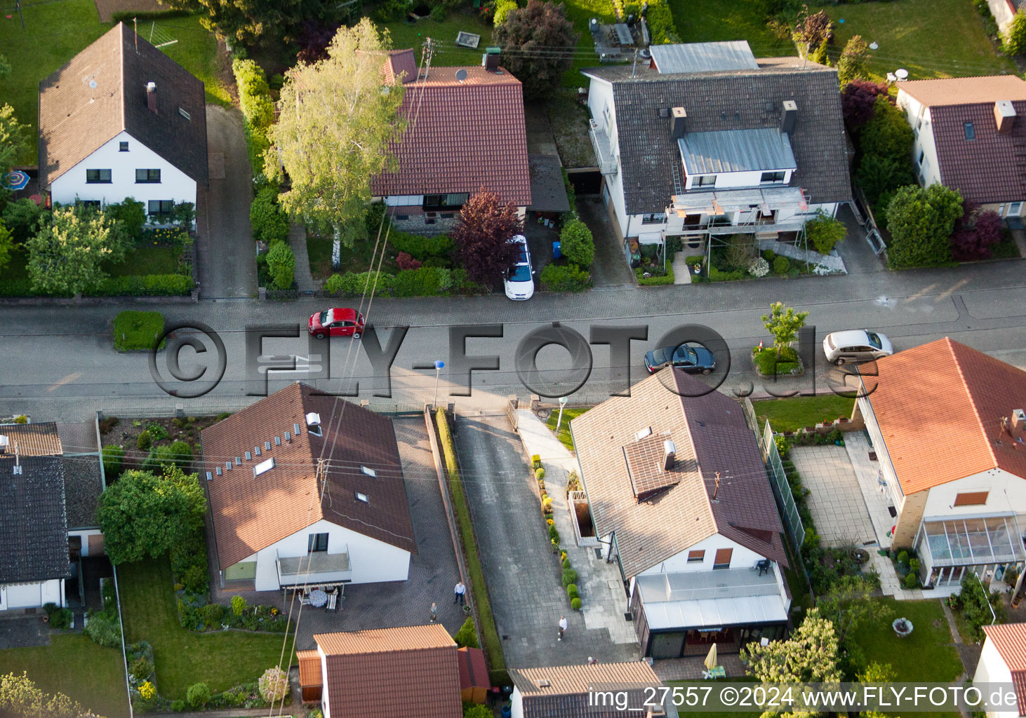 Gerberastraße 4 à le quartier Stupferich in Karlsruhe dans le département Bade-Wurtemberg, Allemagne depuis l'avion