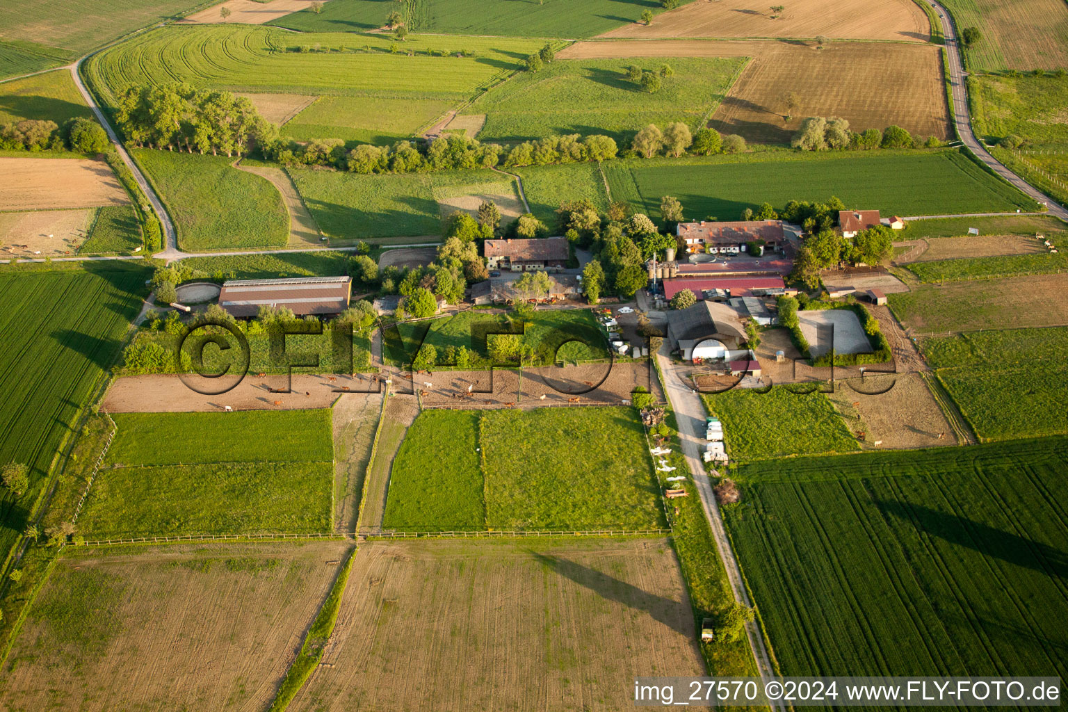 Photographie aérienne de Dans la pierre à le quartier Langensteinbach in Karlsbad dans le département Bade-Wurtemberg, Allemagne