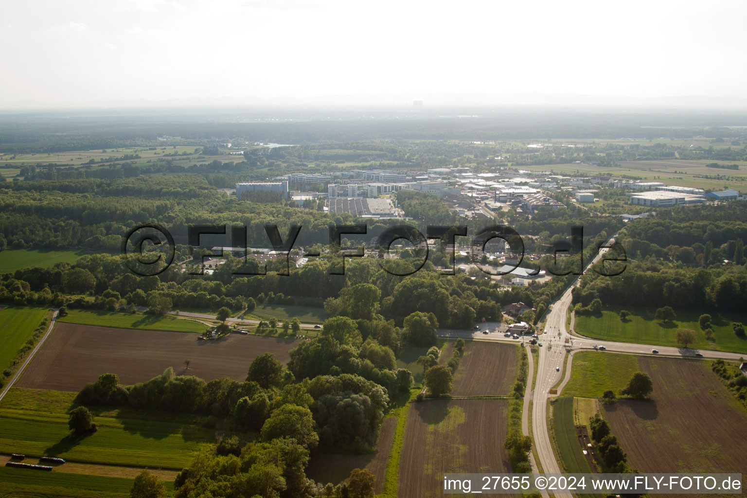 Malsch dans le département Bade-Wurtemberg, Allemagne depuis l'avion