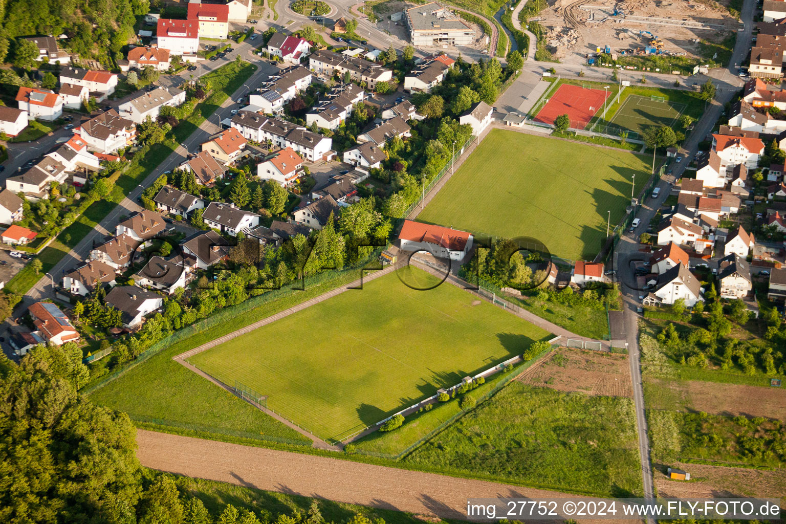 Vue aérienne de VfB à Rauenberg dans le département Bade-Wurtemberg, Allemagne