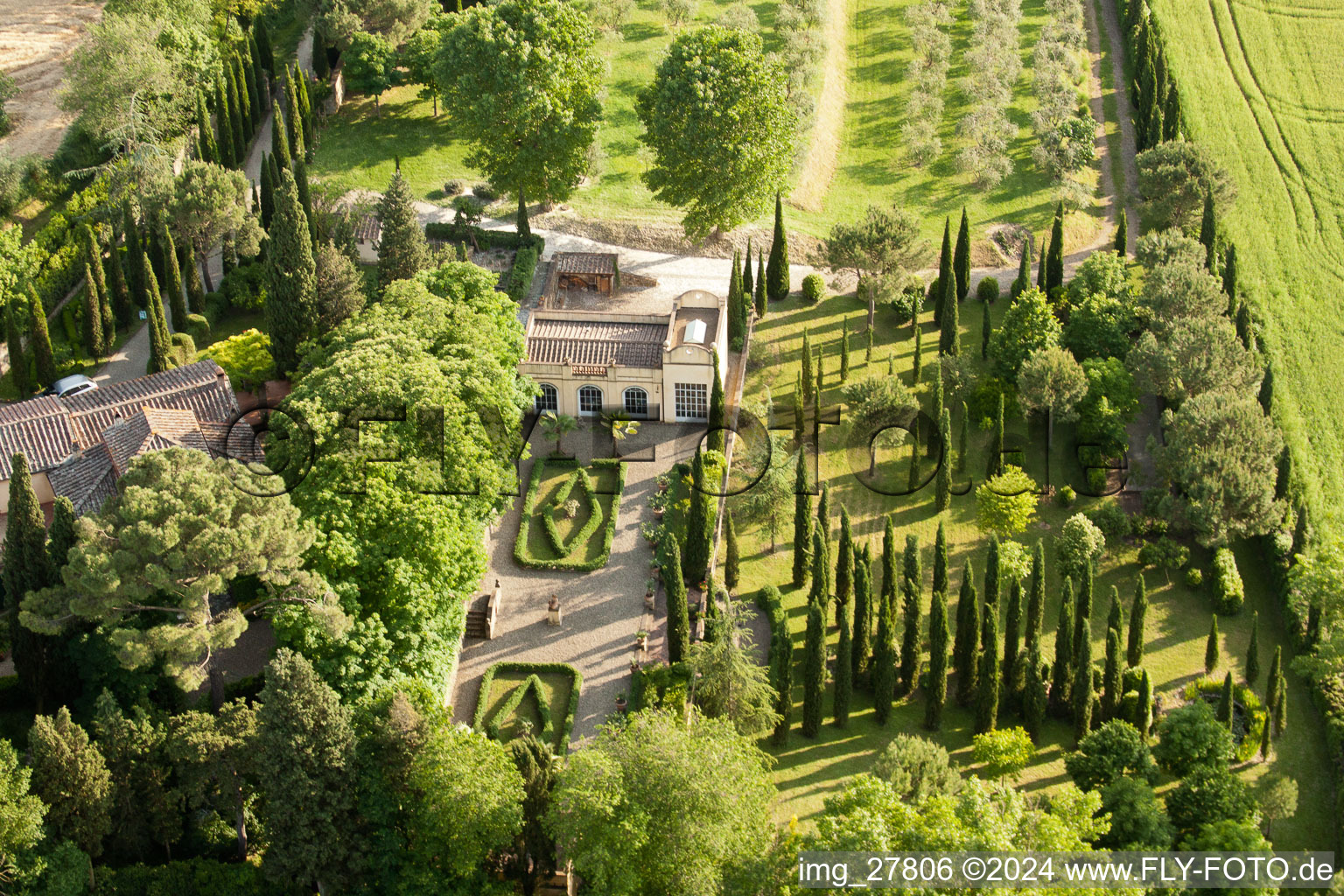 Vue aérienne de Creti dans le département Toscane, Italie